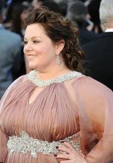 More Pics of Melissa McCarthy Bobby Pinned Updo (8 of 31) - 