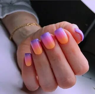 Orange pink and purple ombre nails Маникюр с эффектом омбре,