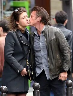 Cele bitchy Sean Penn went in for a kiss after lunch with Ad