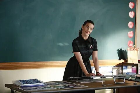 "Bad Teacher" Yearbook (TV Episode 2014) - Kristin Davis as 