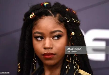 Riele Downs' Body Measurements Including Breasts, Height and