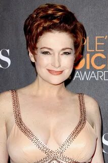 Picture of Carolyn Hennesy