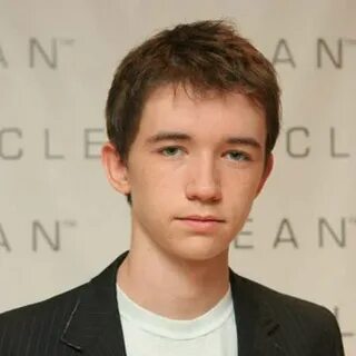 Liam Aiken Bio - girlfriend, net worth, married