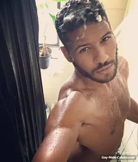 Jeffrey Bowyer-Chapman Nude And Sexy - Gay-Male-Celebs.com