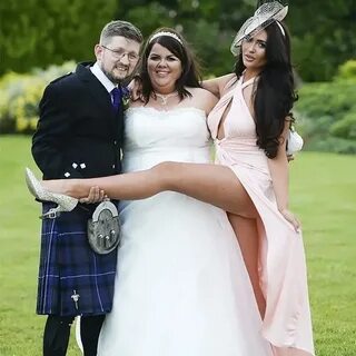 YOU HAVE TO SEE FUNNY WEDDING PHOTO FAILS - Page 6 - B Trend