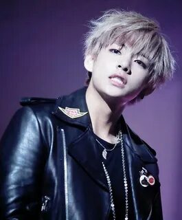 v, bts, and kim taehyung Bild Taehyung, Bts, Bts taehyung