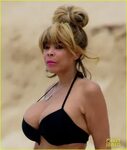 Wendy Williams Flaunts Slim Figure in a Bikini at the Beach!
