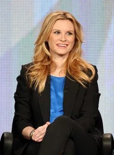 Bonnie Somerville. 