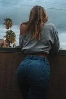 Pin von Steve Rodgers auf Natalie Alyn Lind.