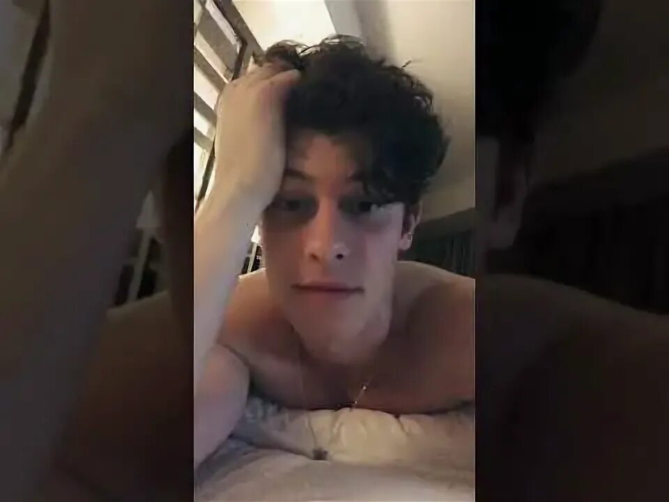 Waking up with Shawn Mendes - YouTube