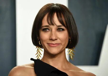 Rashida Jones - Vanity Fair Oscar Party 2020 * CelebMafia