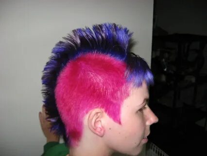 new chelsea-hawk - Mohawks Rock