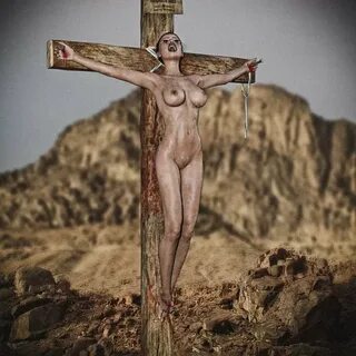Naked Women Crucified - 55 porn photo