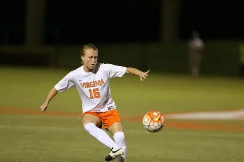 Portland Thorns draft USWNT defender Emily Sonnett with No. 