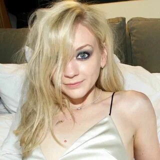 Emily Kinney Emily kinney, Emily, Long hair styles