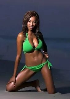 Sexiest Images Of Alicia Fox Explore WWE Diva's Lovely Cute 
