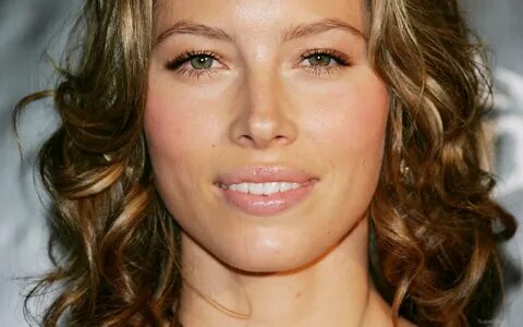 Jessica Biel Beautiful Eyes Super WAGS - Hottest Wives and G