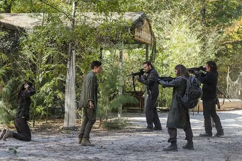Walking Dead' podcast & photos: We're back and we wanted mor