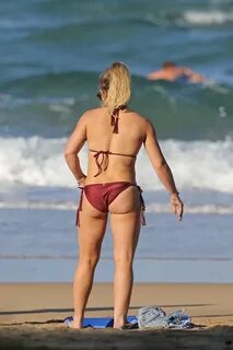 HILARY DUFF in Bikini at a Beach in Hawaii 01/01/2017 - Hawt