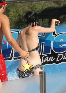 Bikini flash at water park . Hot Nude Photos. Comments: 5