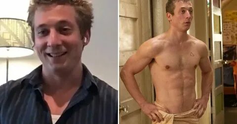 Jeremy Allen White Could Barely Handle Your Thirst After Rea