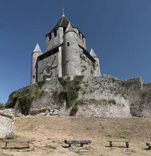 File:Provins-Motte castrale-20200805.jpg - Wikimedia Commons