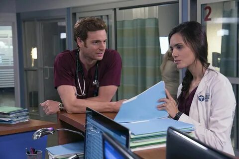 Chicago Med: Can Manning and Halstead Make It Work? - TVGuid