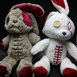 ⚓ American McGee 🏴 ☠ op Twitter: "White Rabbit Plush doll pr