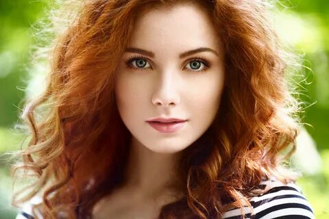 2017Girls Beautyful Girls Beautiful red haired girl with gre