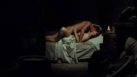 Голой хейли этвелл (79 фото) - порно и фото голых на pornokr