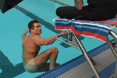 Nathan Adrian, un cuerpo construido para nadar LGCBA.com