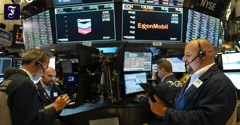 Wall Street: Dow Jones knackt erstmals historische Marke