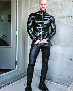 Guys and Gods in rubber Leather jeans, Mens leather clothing