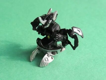 Bakugan Titanium Dragonoid Toys : Bakugan Titanium Dragonoid