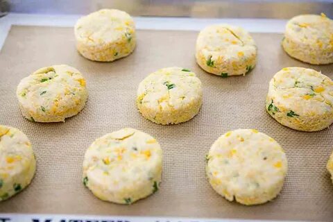 Cheddar and Jalapeño Biscuits Recipe