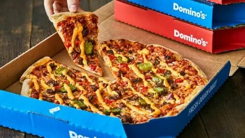 ১৪৯ টাকায় ঢাকায় ডোমিনোস পিজ্জা Domino's Pizza Dhaka - YouTub