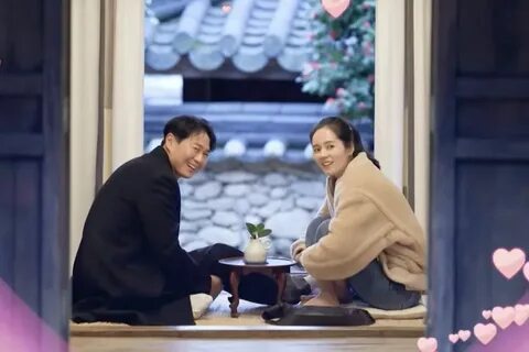 Han Ga In and Yeon Jung Hoon Share First Photo of Their Baby