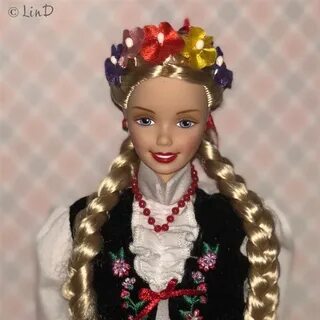 Polish Barbie 1997 * DollVilla.com