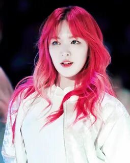 RED VELVET WENDY (손승완) Red velvet hair color, Hair color mah