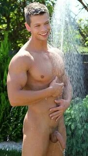 Greg @guys_girls_sex - Hot hunk and cool shower