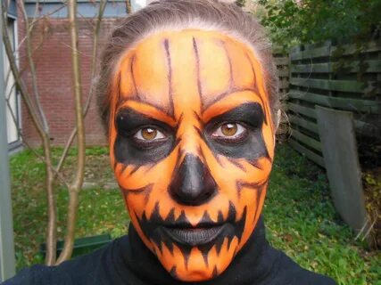 Easy Pumpkin Makeup - tutorialcomp