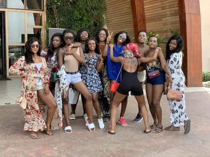 HORDIE. on Twitter: "2019 First Girls Trip !Yassssssssss!!!💋