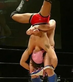 That Ain't Right: Wrestlers Caught Mid-Move