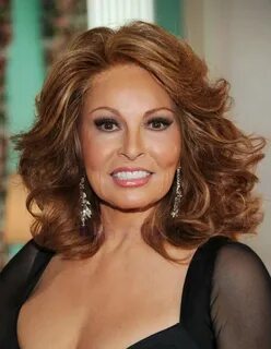 50 Raquel Welch Hairstyles for Women Over 50