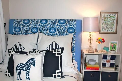 Prep In Your Step: Apartment Bedroom Tour: Navy & Light Blue