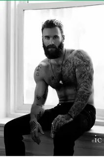 #GlitterBeard Sexy bearded men, Sexy men, Beard tattoo