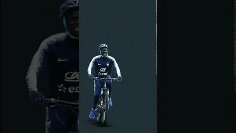 N'Golo Kanté riding his bike - with fans singing! - YouTube