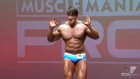 Chul Soon at the '16 Musclemania Universe Show Musclemania T