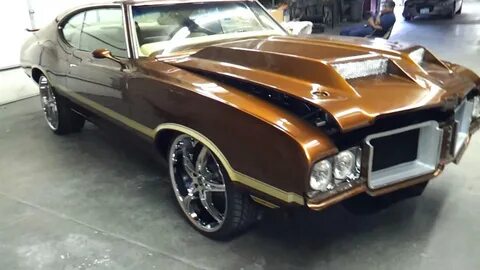 1971 Oldsmobile 442 Cutlass on staggered 22s Candy Rootbeer,