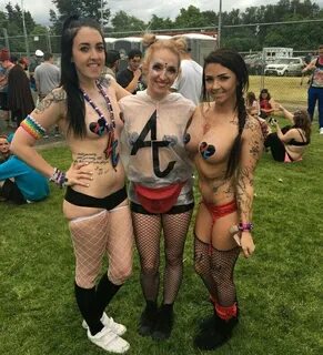 Naked hot sexy raver chick